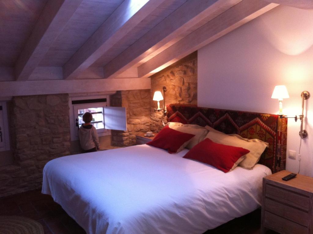 Hotel El Cerco Puente La Reina Ruang foto