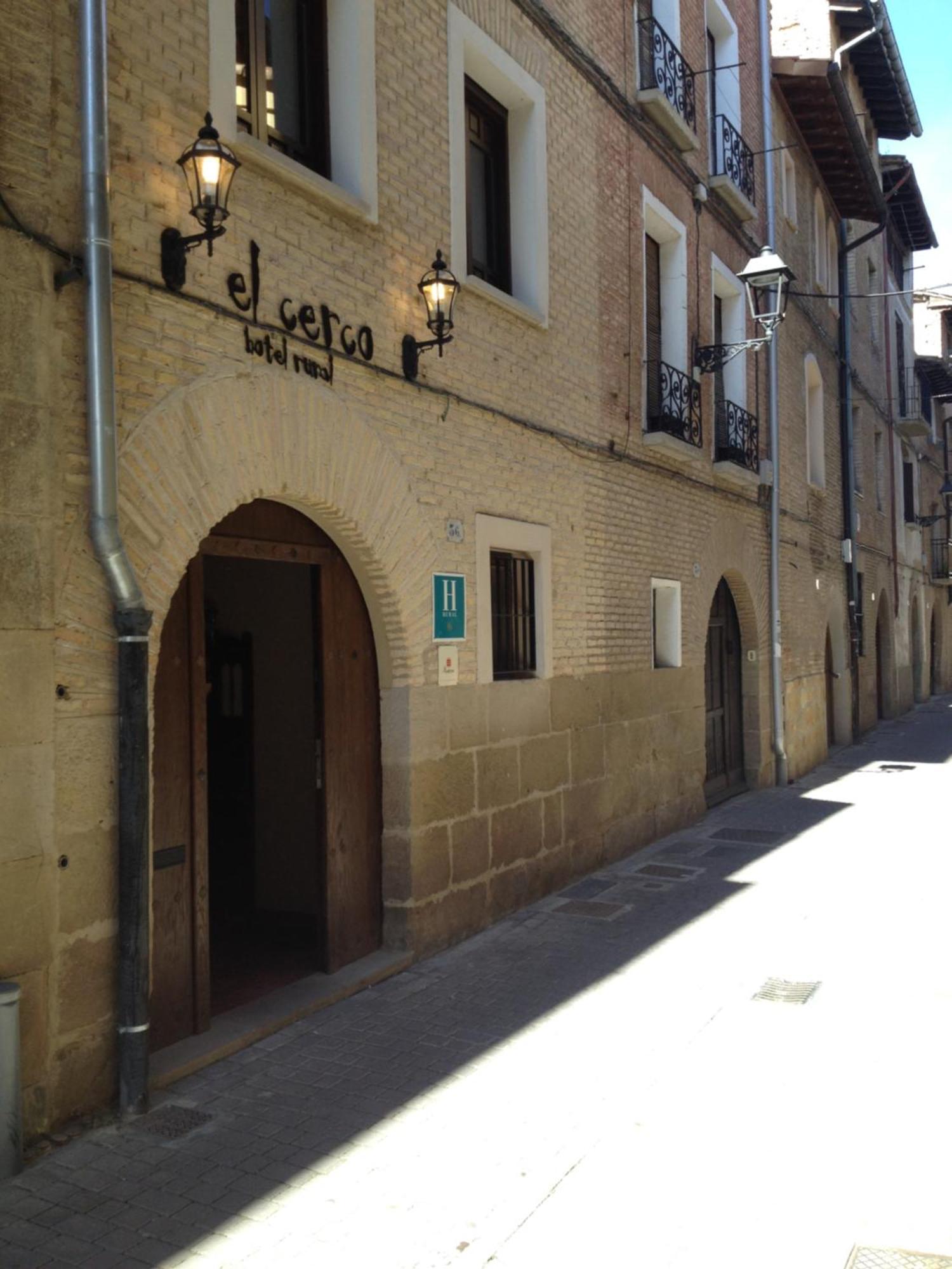 Hotel El Cerco Puente La Reina Bagian luar foto